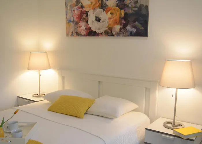 Gemuetliches Und Modernes In Gruenen Top-lage Munster (North Rhine-Westphalia)