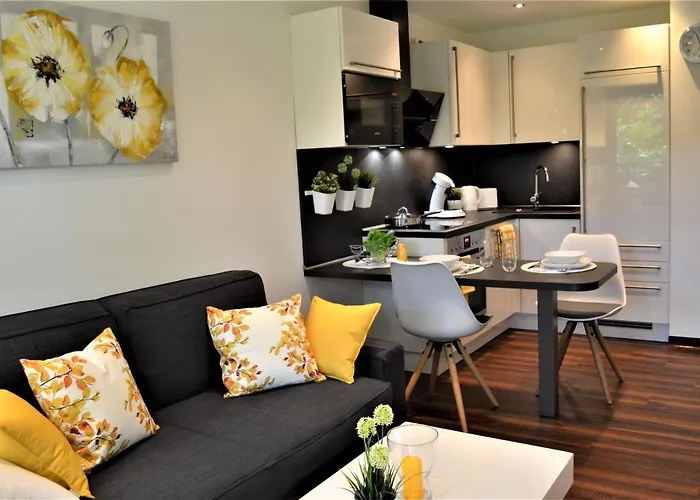 Gemuetliches Und Modernes In Gruenen Top-lage Appartement *